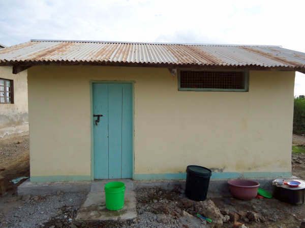 SCSC Schule des HHK e.V.  Ausbau des Nebengebäudes Fertigstellung Mikocheni / Moshi / Tansania
