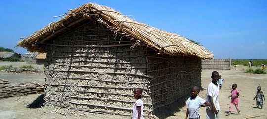 Massai Trockengebiet Hunger Tansania Afrika Spenden